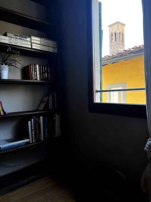 Over The Roofs Of Florence - Tornabuoni - Duomo - Repubblica エクステリア 写真